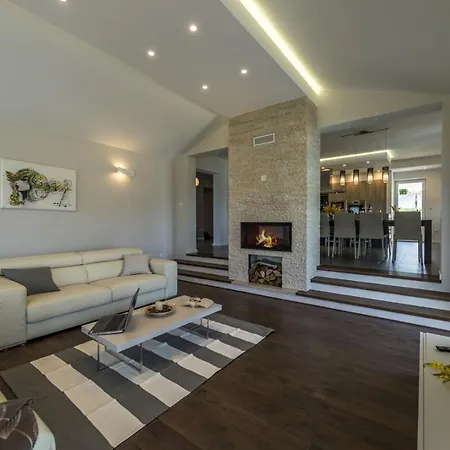 Meli Villa *